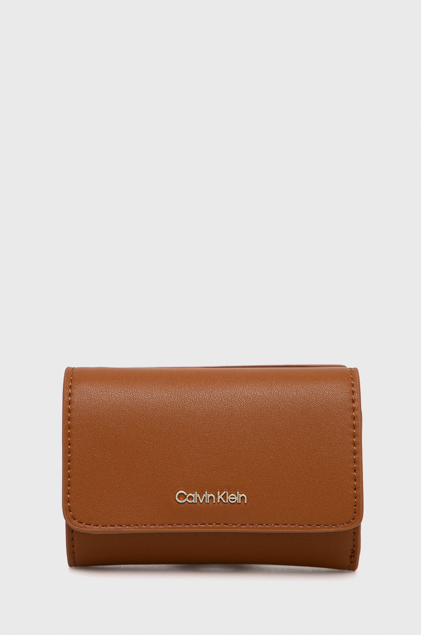 

Портфейл Calvin Klein дамски в кафяво, Кафяв