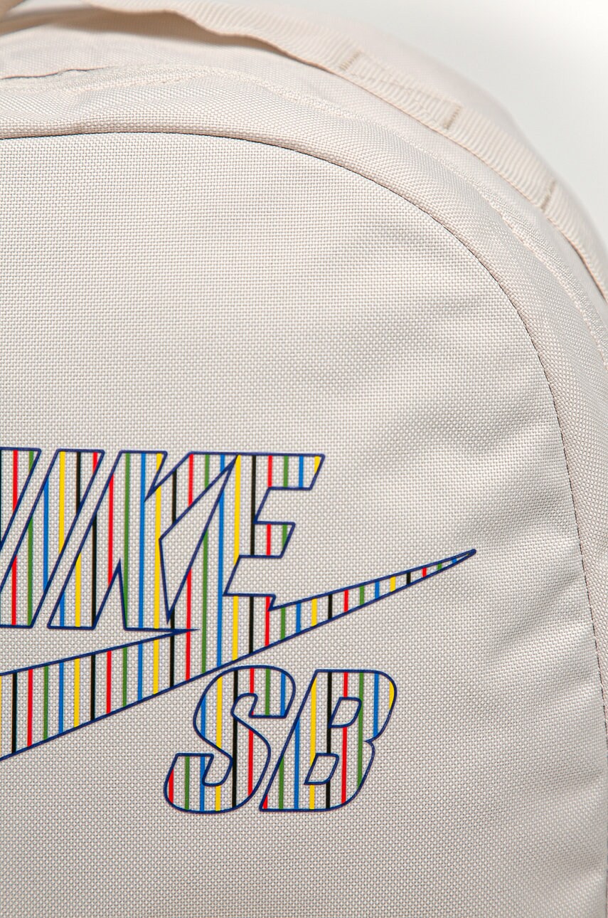 

689144