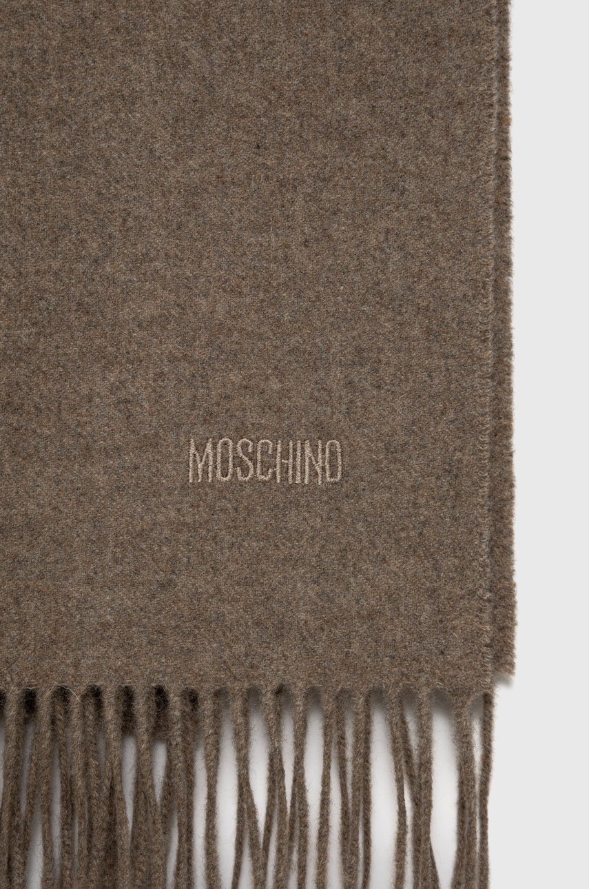 

Шерстяной шарф Moschino цвет бежевый однотонный