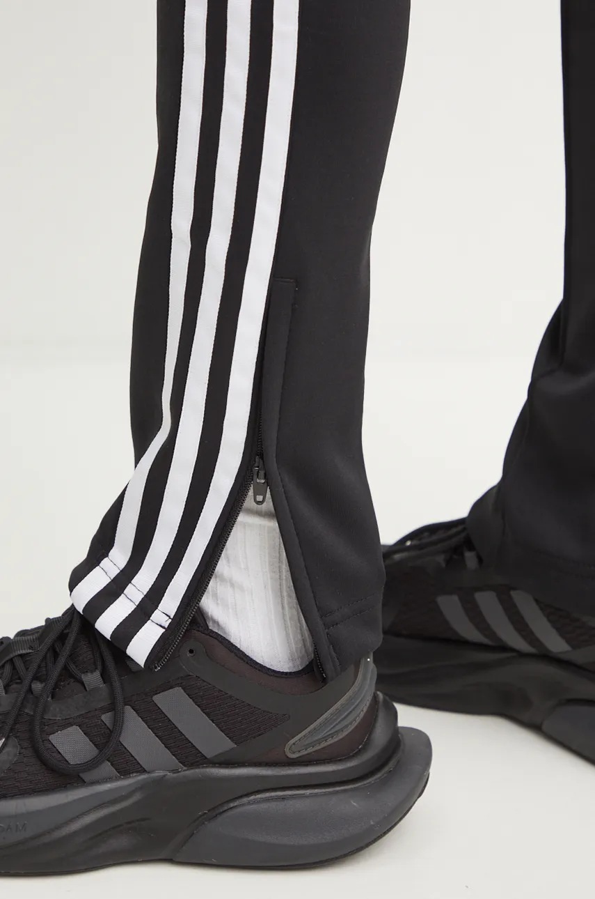 Παντελόνι φόρμας adidas Originals χρώμα: μαύρο φωτογραφία