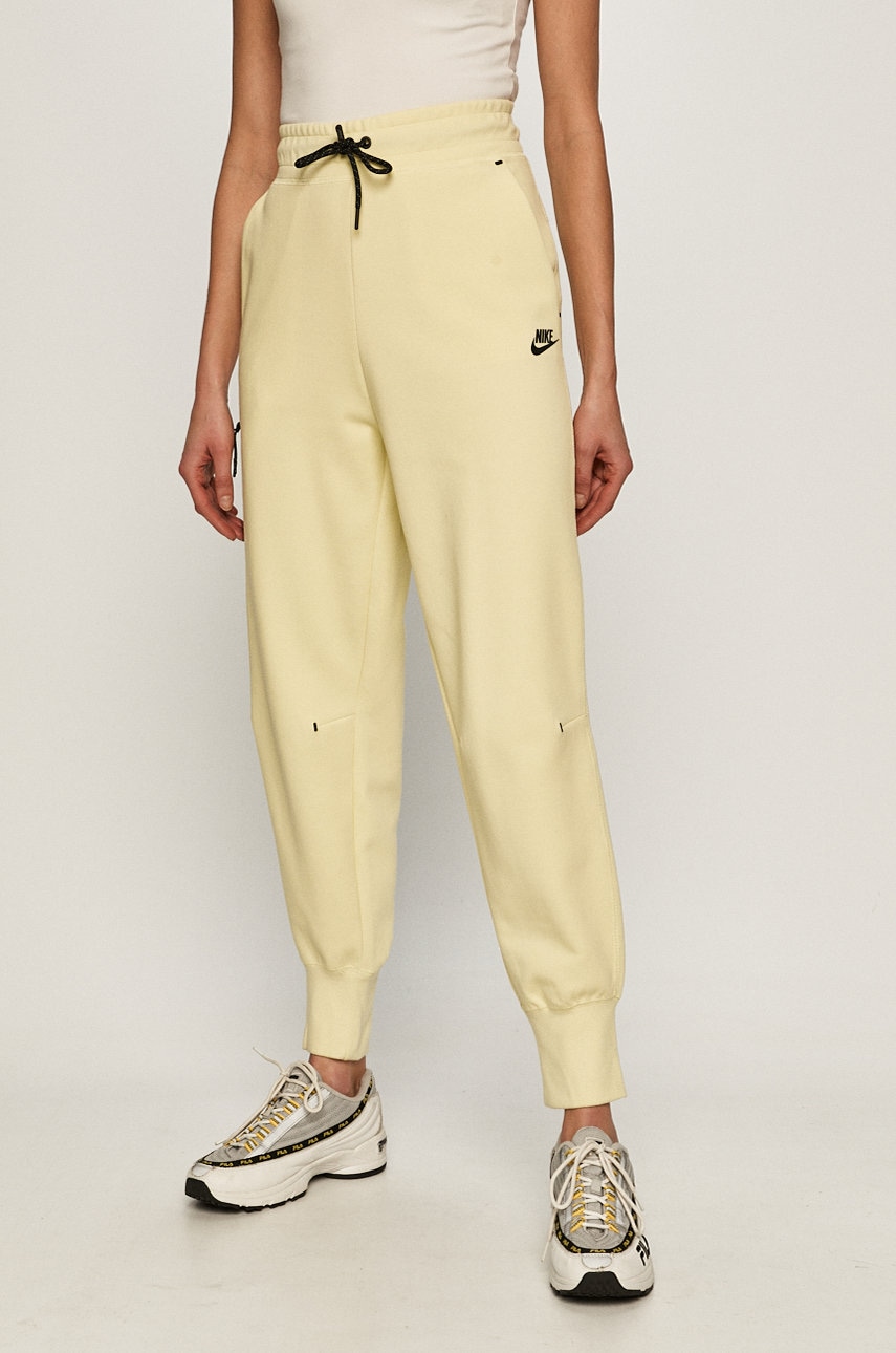 Nike Sportswear - Pantaloni