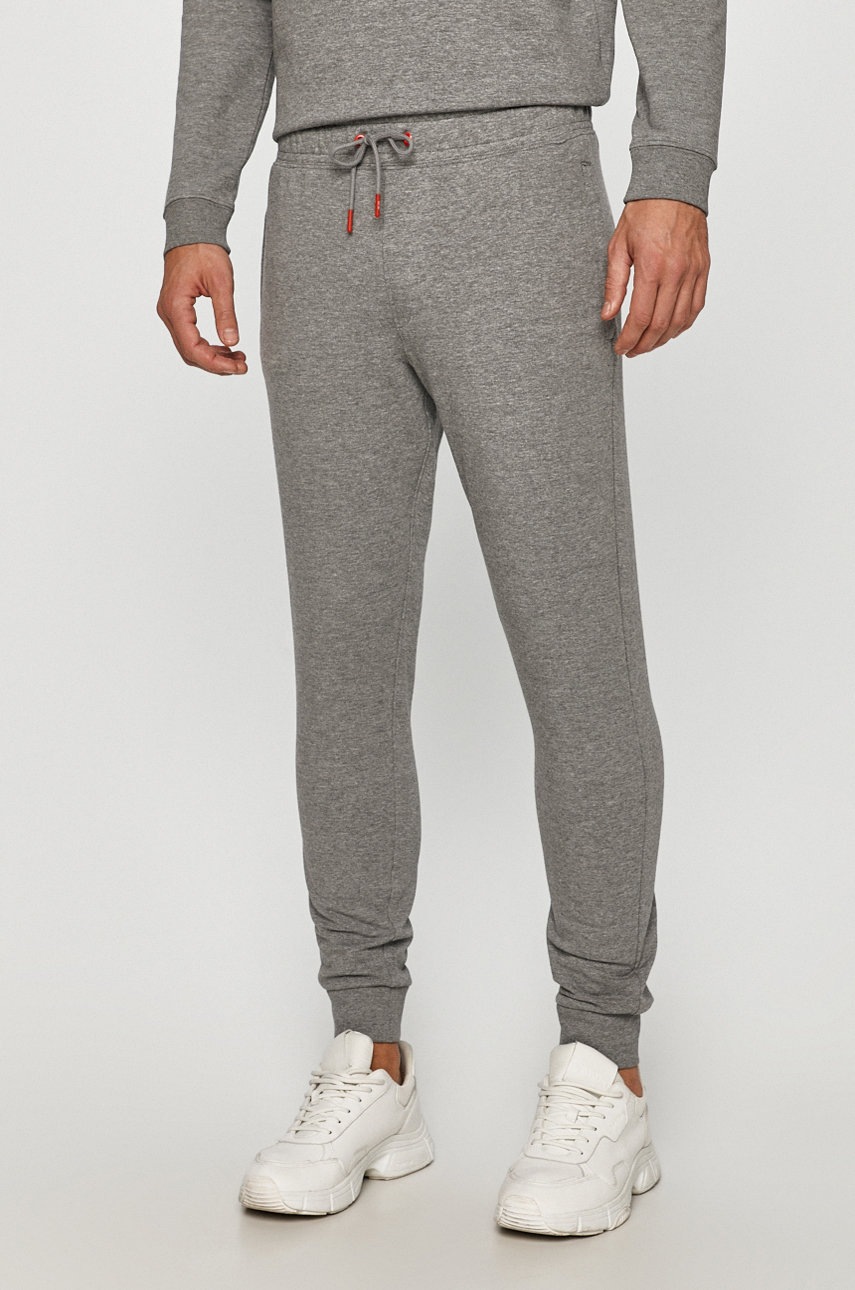 

Guess Jeans - Панталони, Сив