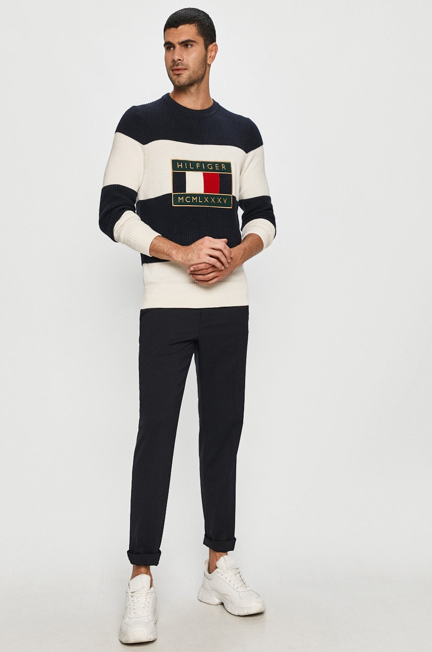 

Tommy Hilfiger - Свитер