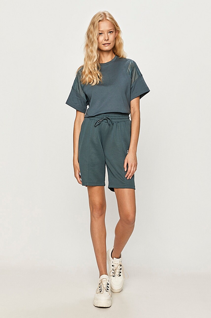 

adidas Originals - Шорты