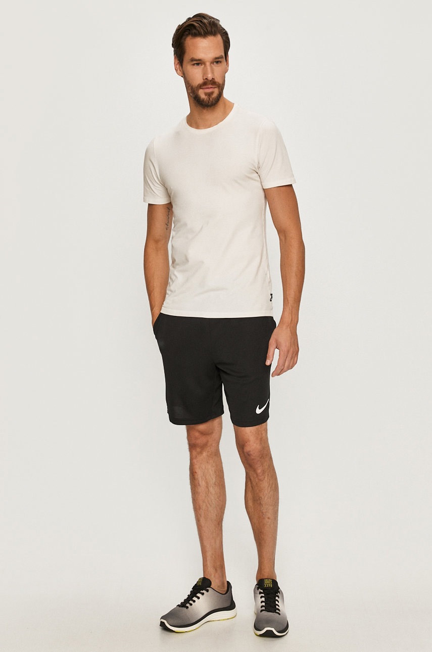 

Nike - Шорти