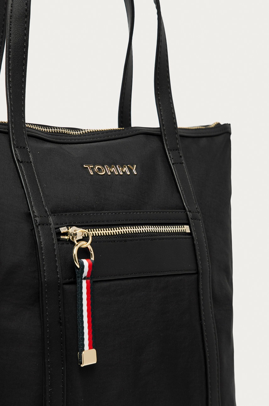 

Tommy Hilfiger - Сумочка