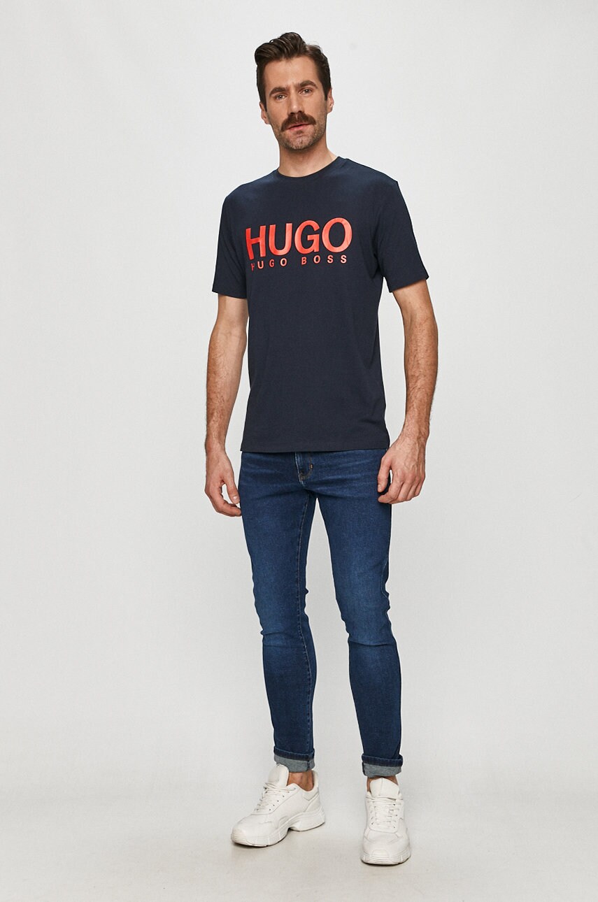 

Hugo - Футболка