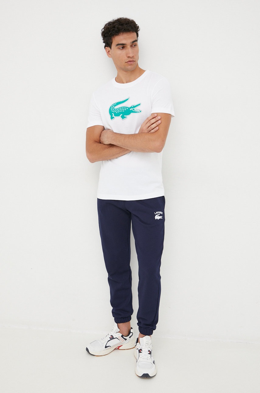 

Футболка Lacoste чоловічий колір білий з принтом