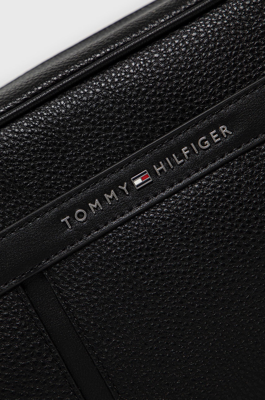

Tommy Hilfiger - Косметичка