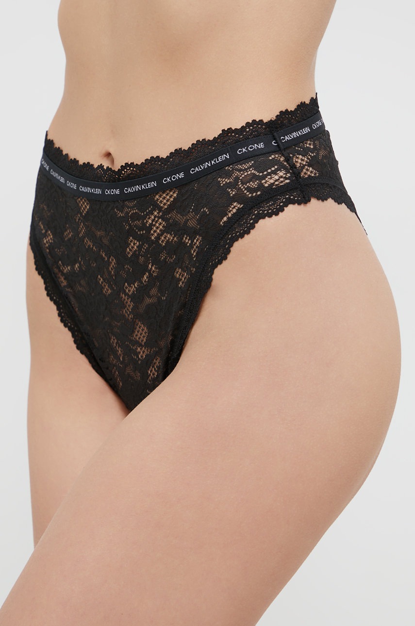 

Бикини тип бразилиана Calvin Klein Underwear в черно, Черен