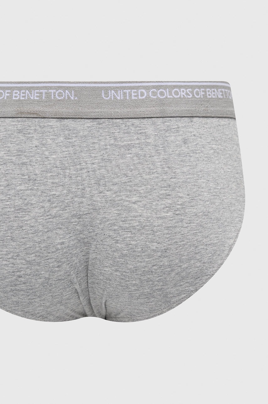 

Сліпи United Colors of Benetton чоловічі колір сірий