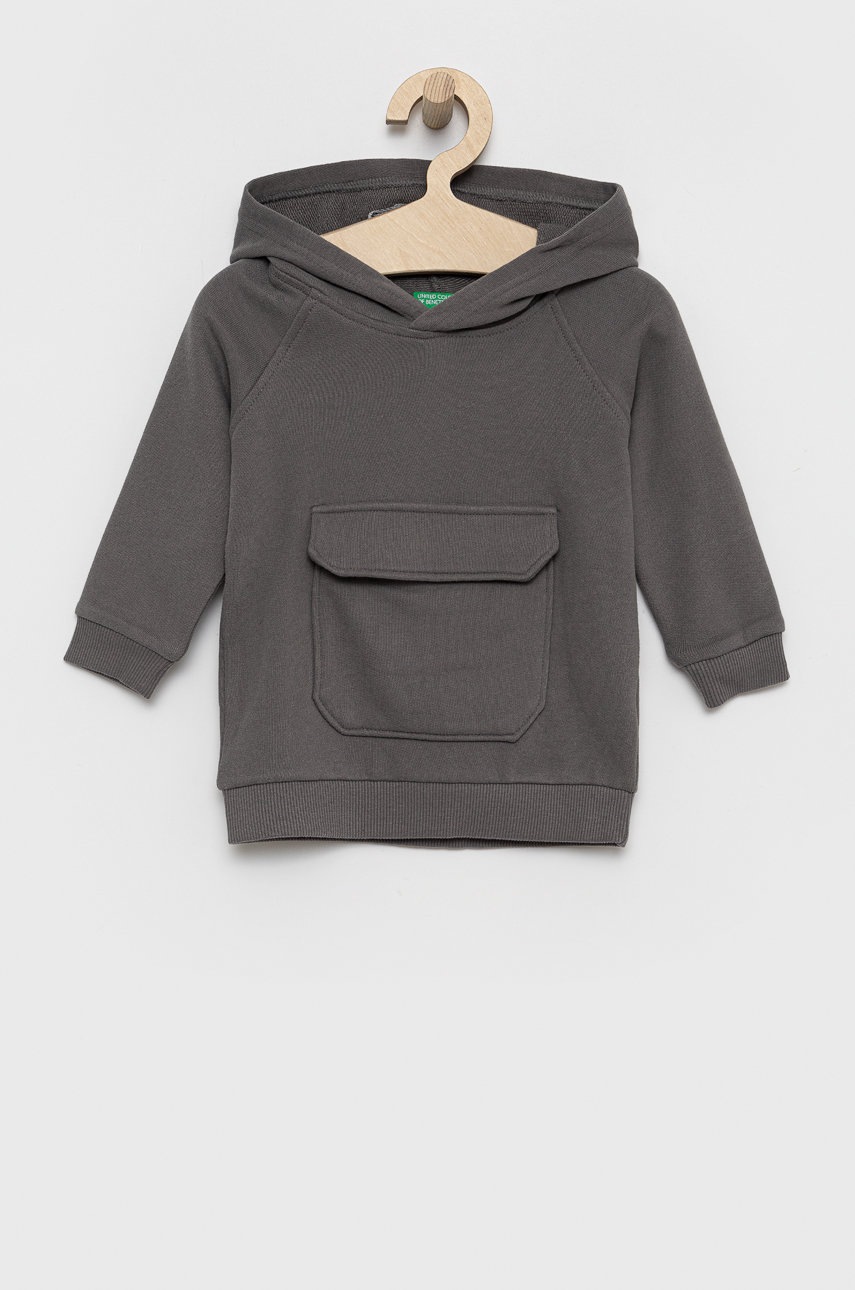 

Детски памучен суичър United Colors of Benetton в сиво с апликация, Сив
