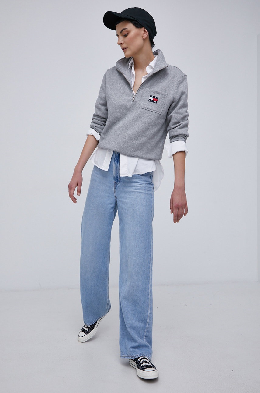 

Кофта Tommy Jeans женская цвет серый гладкая