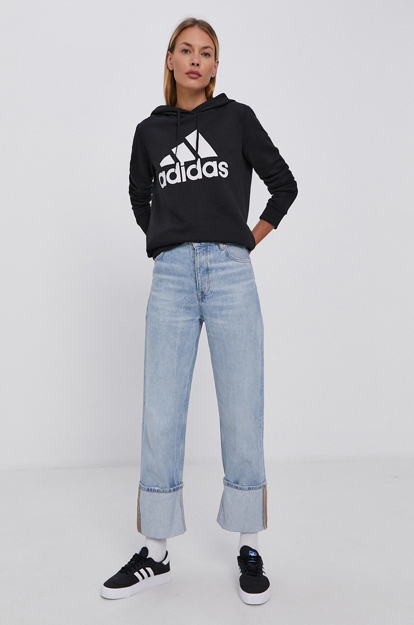 

Кофта adidas GM5514 женская цвет чёрный с принтом