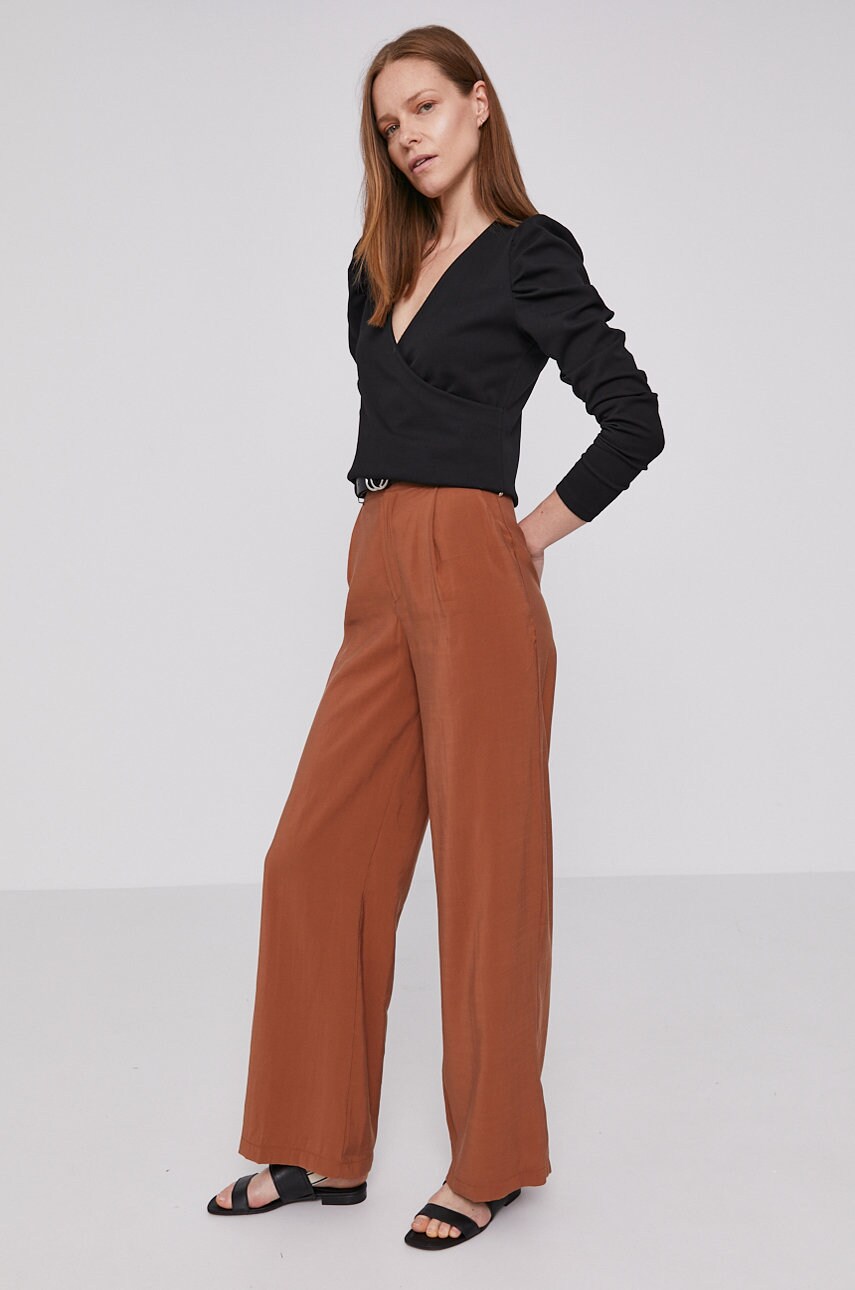 

Кофта Scotch & Soda жіноча колір чорний гладка