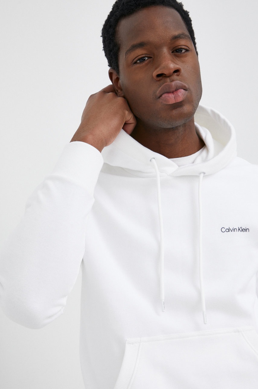 

Суичър Calvin Klein мъжки в бяло с изчистен дизайн, Бял