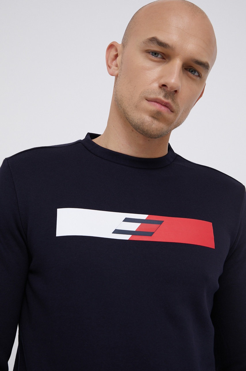 

Суичър Tommy Hilfiger мъжки в тъмносиньо с принт, Тъмносин