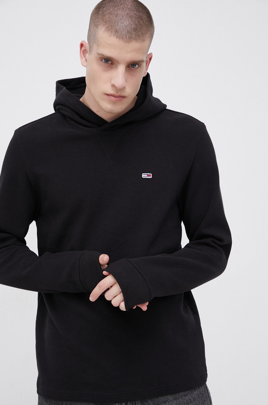 

Памучен суичър Tommy Jeans мъжки в черно с апликация, Черен