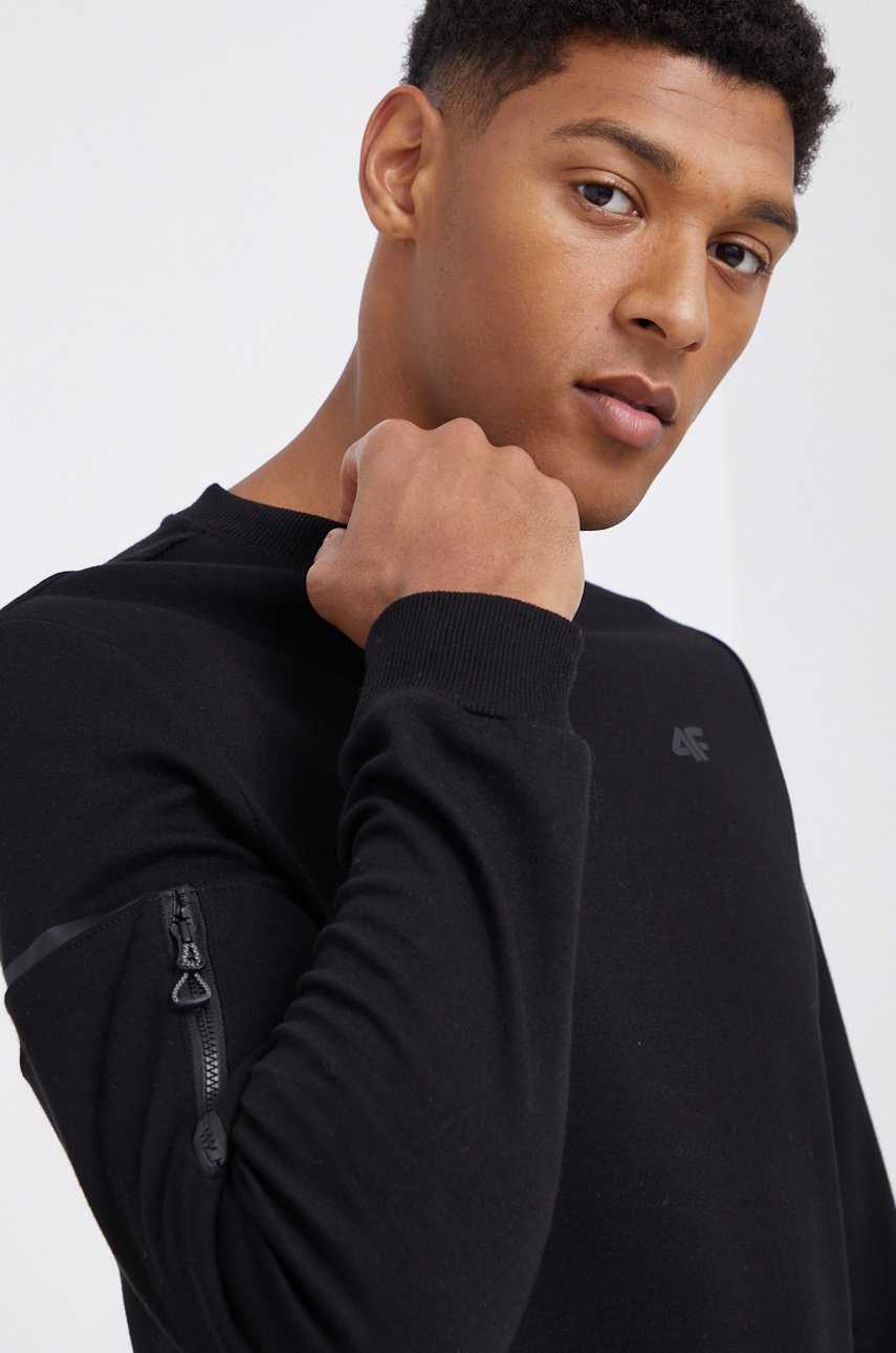 

4F - Суичър, Черен