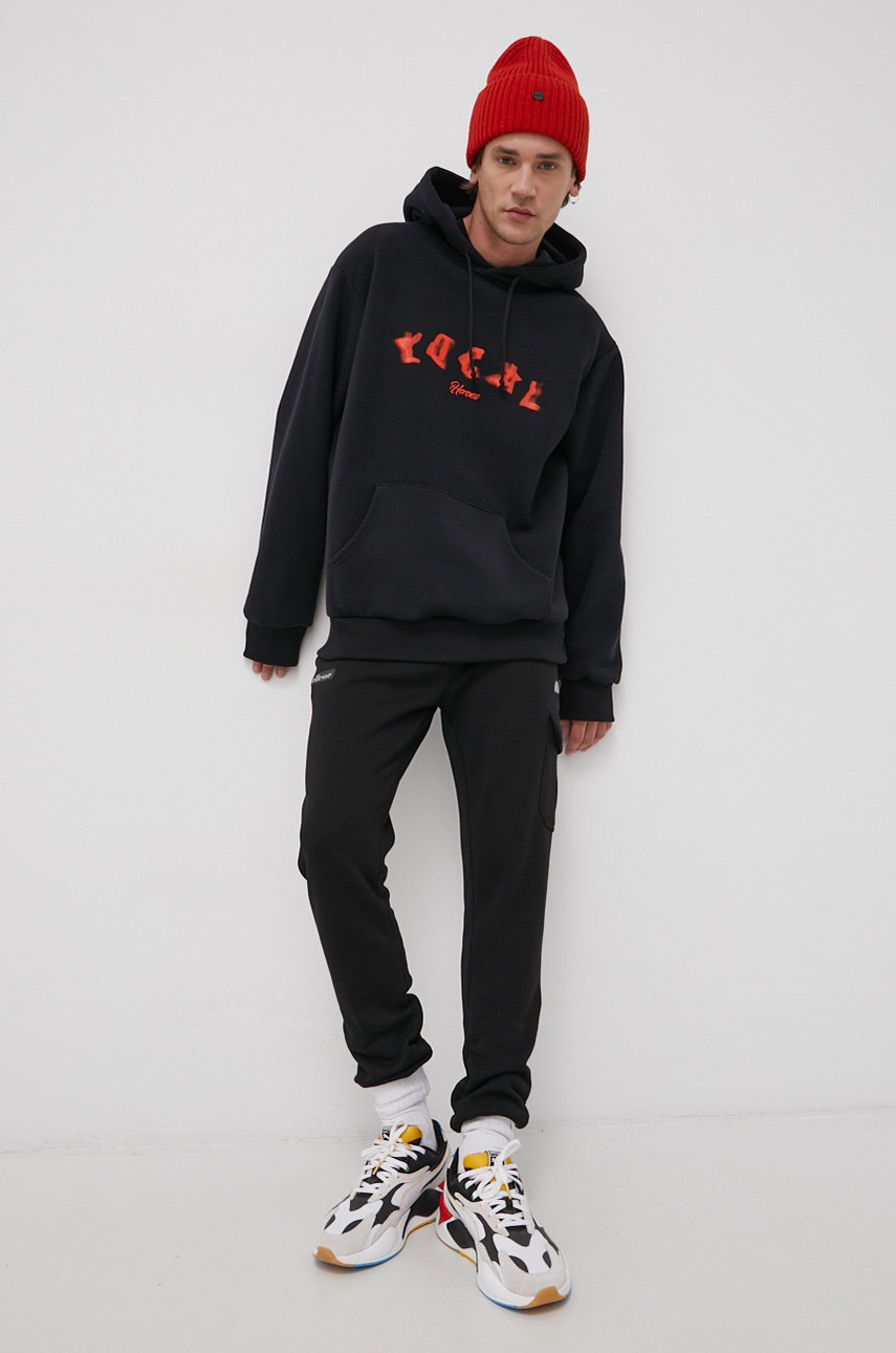 

1906976