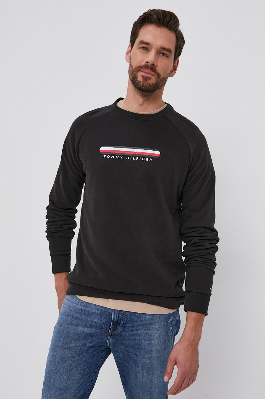 

Кофта Tommy Hilfiger мужская цвет чёрный с принтом