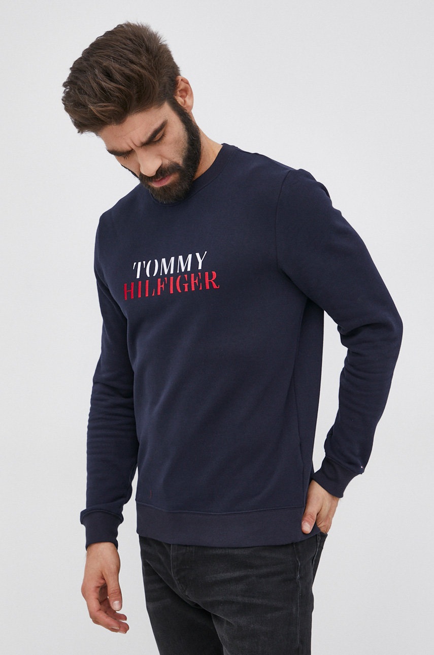 

Суичър Tommy Hilfiger мъжки в тъмносиньо с апликация, Тъмносин