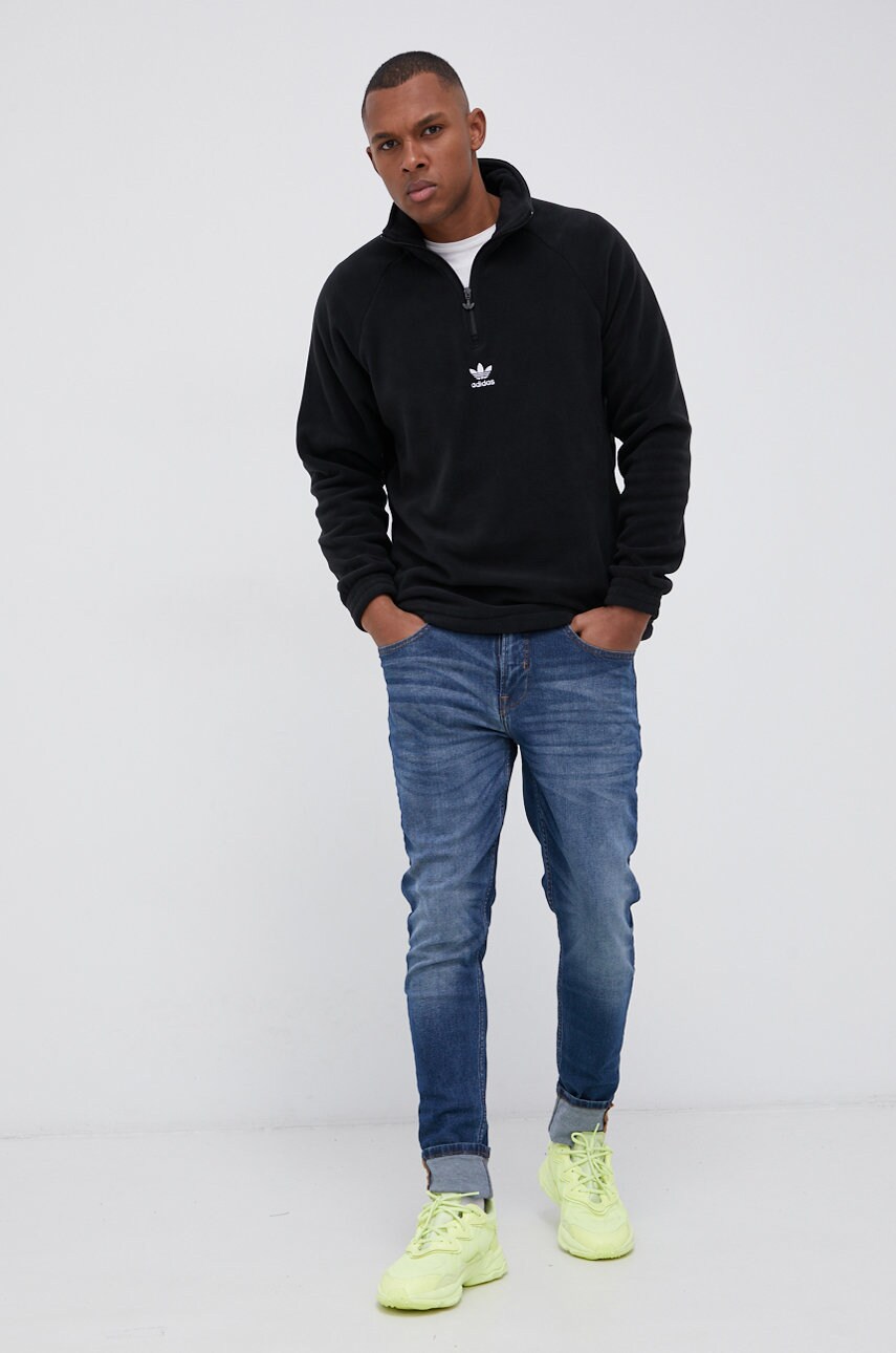 

Кофта adidas Originals H06680 мужская цвет чёрный с аппликацией
