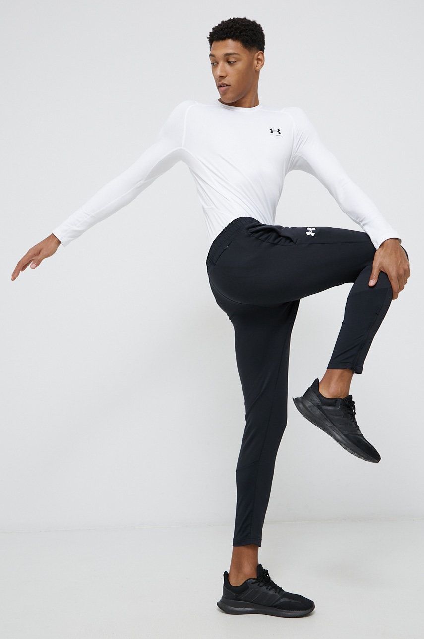 

Лонгслив Under Armour 1366068 мужской цвет белый гладкий