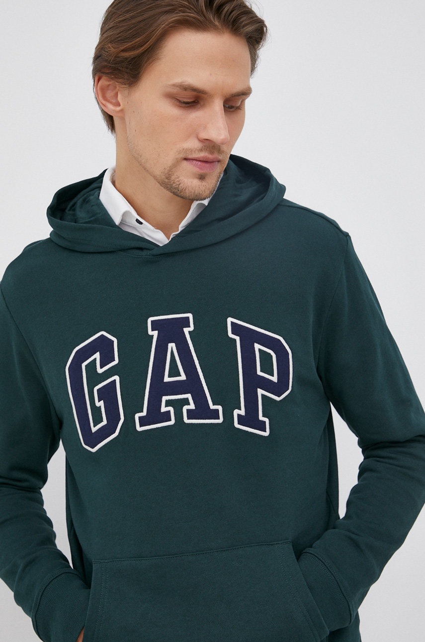 

Памучен суичър GAP мъжки в зелено с апликация, Зелен