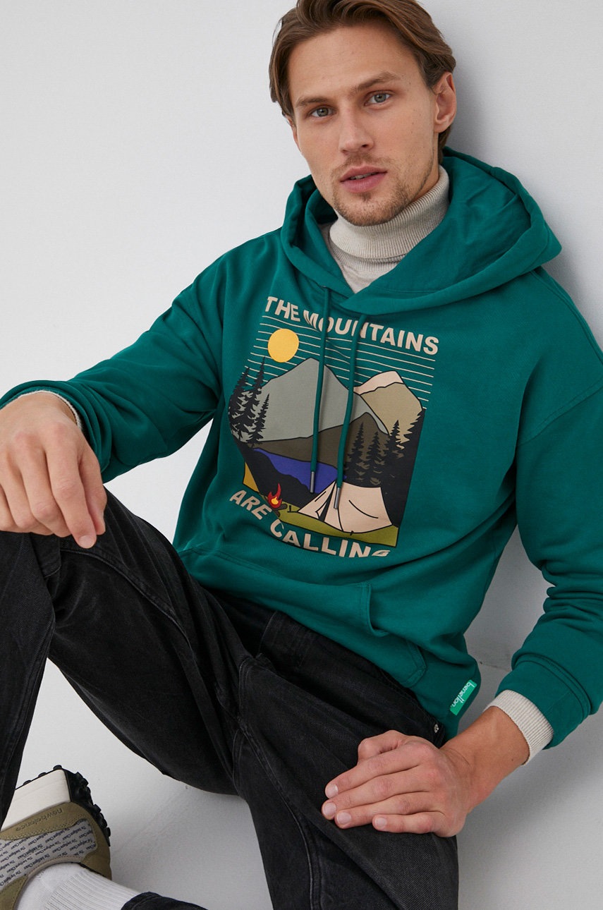 

Памучен суичър United Colors of Benetton мъжки в зелено с принт, Зелен