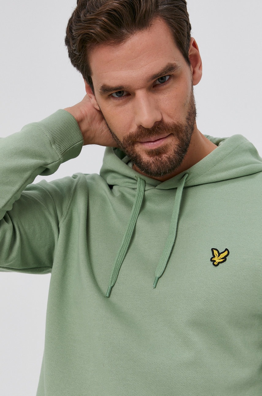 

Памучен суичър Lyle & Scott мъжки в зелено с изчистен дизайн, Зелен