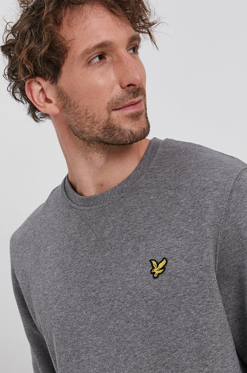 

Хлопковая кофта Lyle & Scott мужская цвет серый гладкая