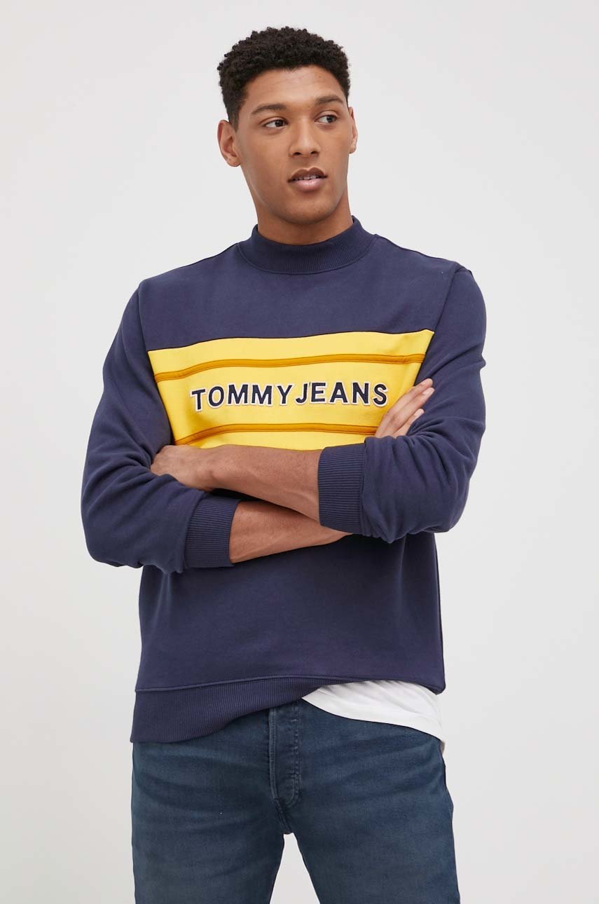 

Суичър Tommy Jeans мъжки в тъмносиньо с апликация, Тъмносин