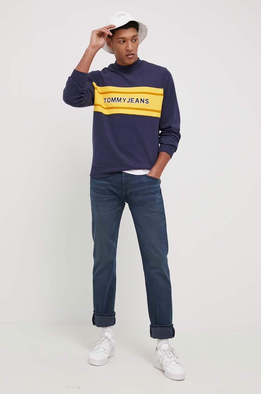 

Кофта Tommy Jeans мужская цвет синий с аппликацией