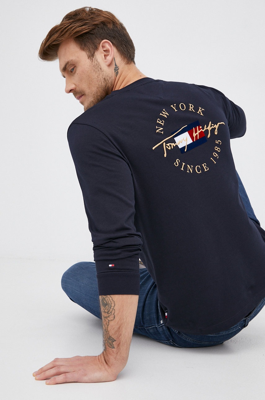 

Памучна блуза с дълги ръкави Tommy Hilfiger в тъмносиньо с изчистен дизайн, Тъмносин