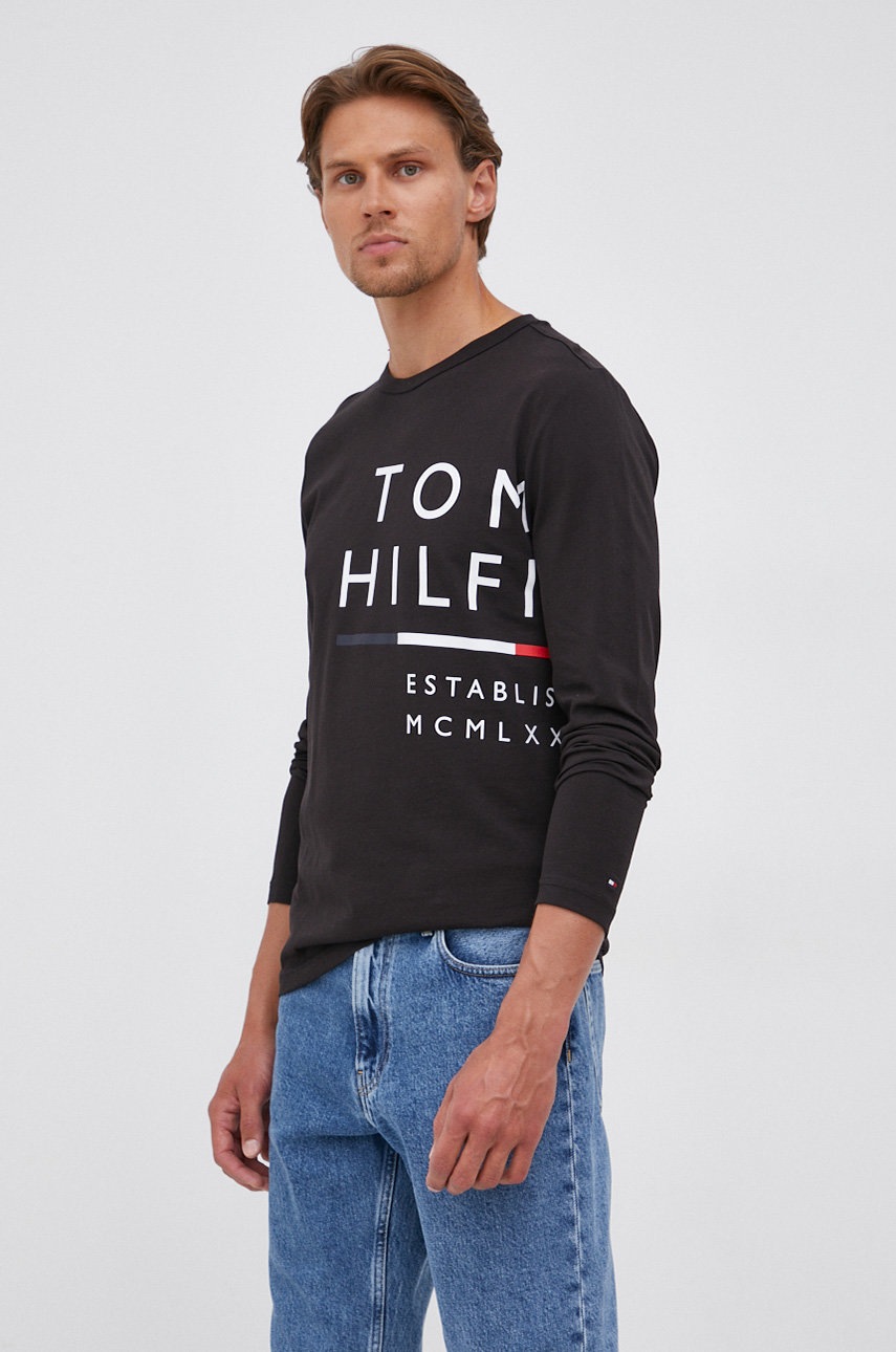 

Памучна блуза с дълги ръкави Tommy Hilfiger в черно с принт, Черен