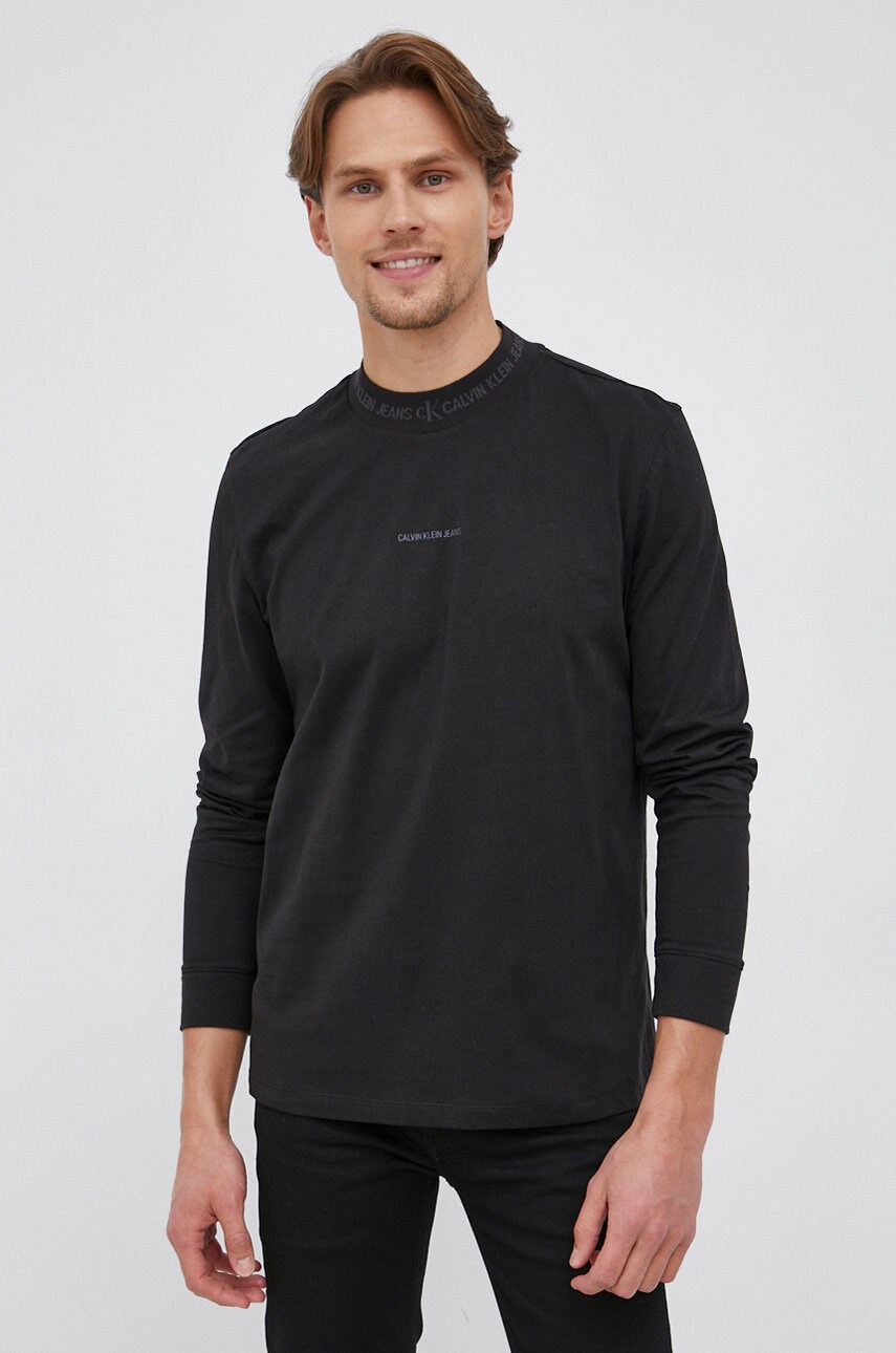 

Памучна блуза с дълги ръкави Calvin Klein Jeans в черно с изчистен дизайн, Черен