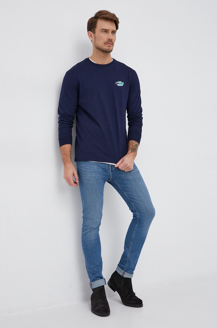 

Хлопковый лонгслив Lacoste цвет синий однотонный