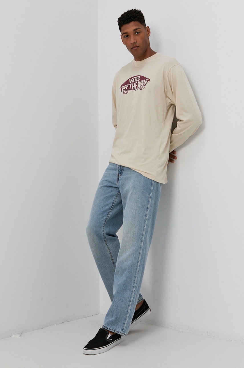 

1646025