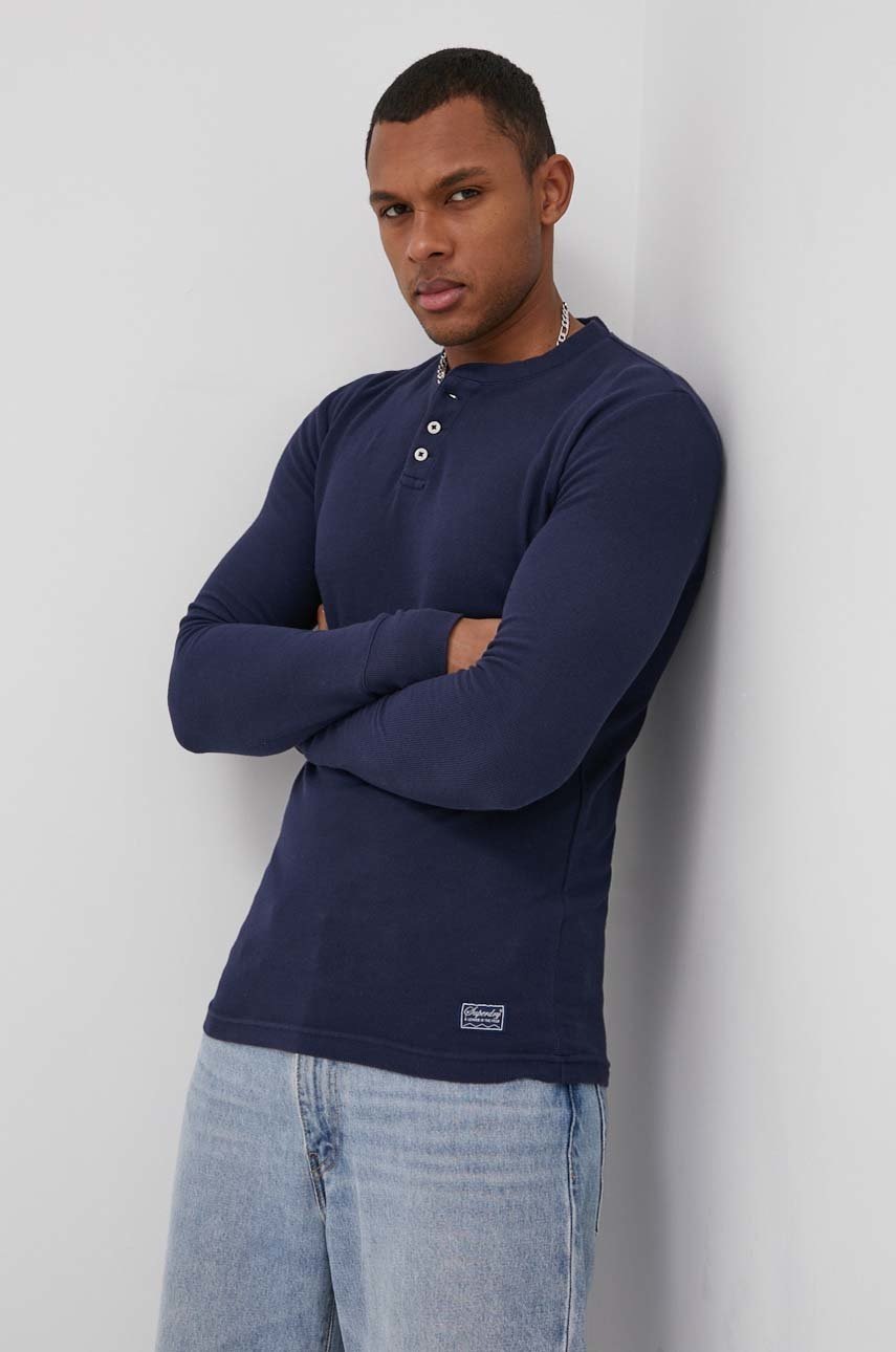 

Хлопковый лонгслив Superdry цвет синий однотонный