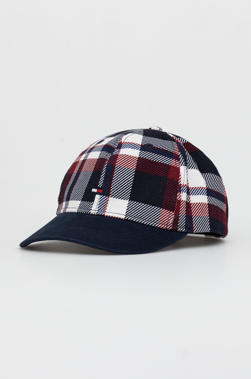 

Детска памучна шапка Tommy Hilfiger в тъмносиньо с десен, Тъмносин