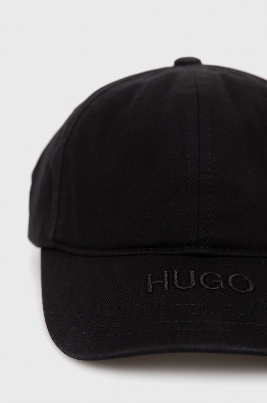

Кепка Hugo цвет чёрный с узором