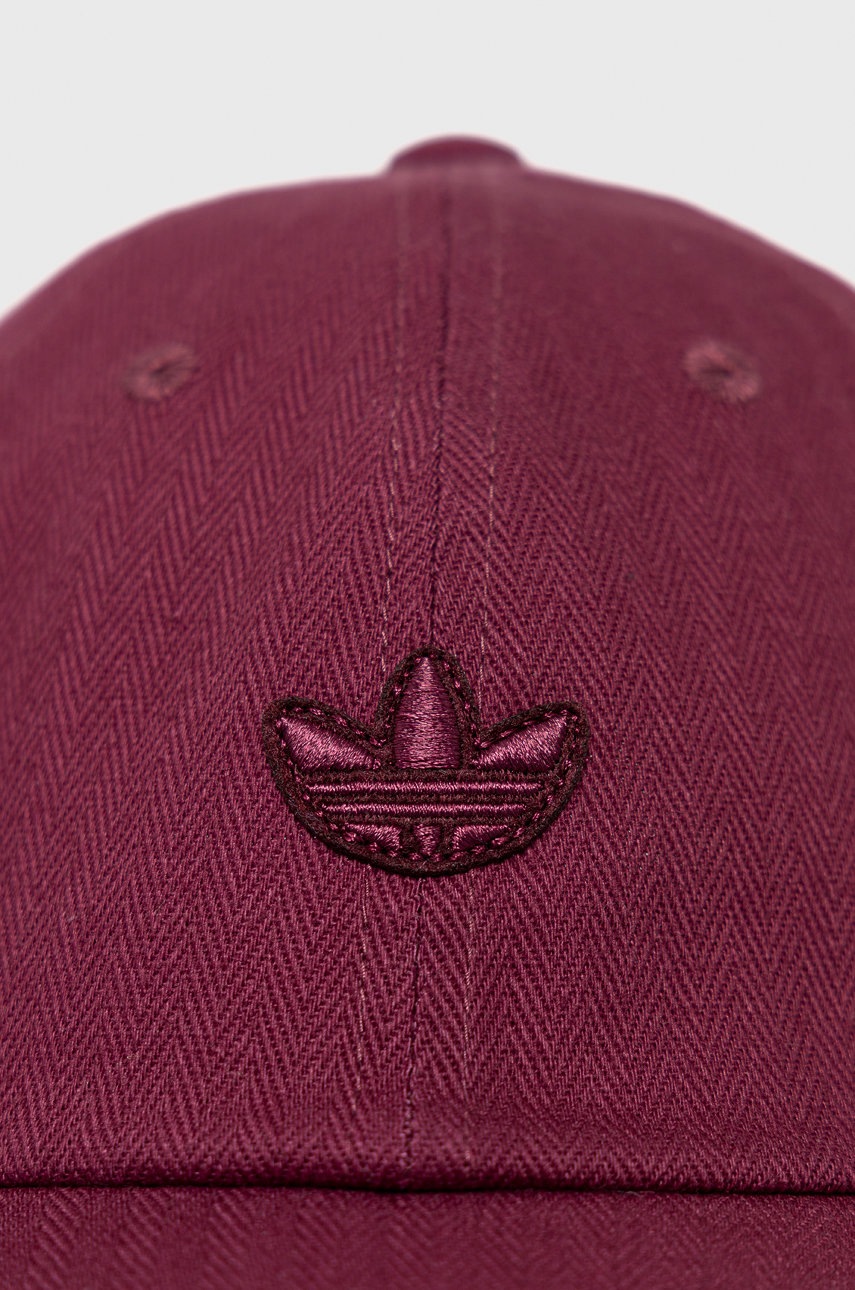

Кепка adidas Originals колір фіолетовий гладка