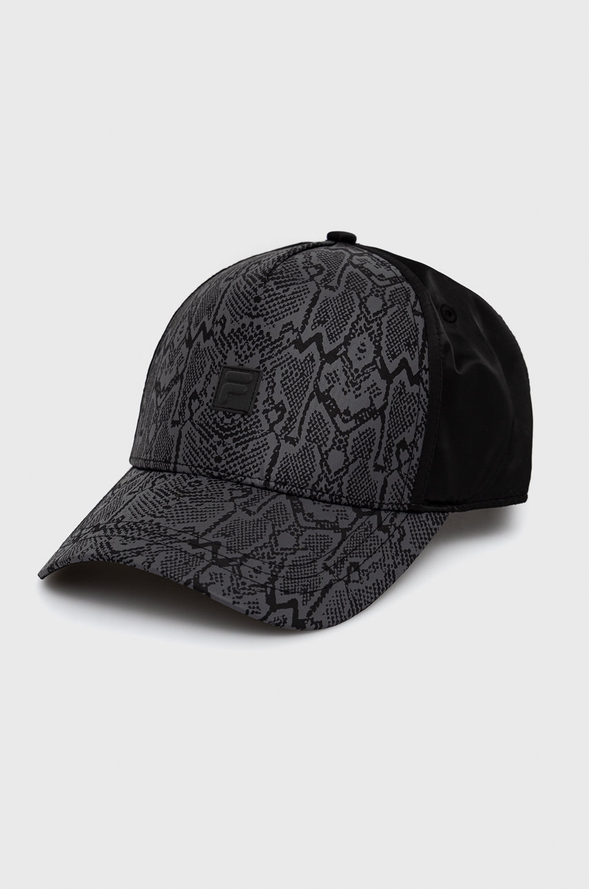 

Шапка Fila в сиво с десен, Сив