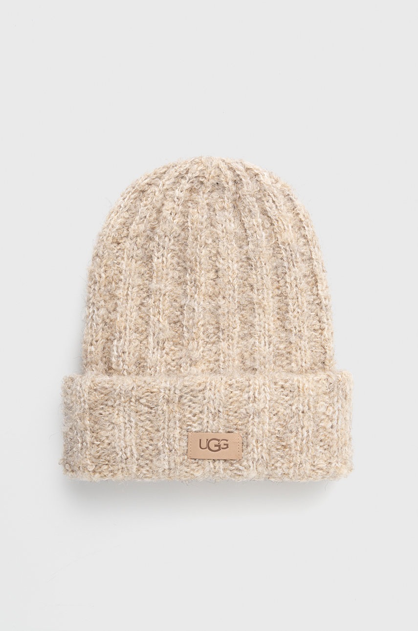 

Шапка с вълна UGG Boucle Chunky Cuff Beanie в бежово от плътен трикотаж, Бежов