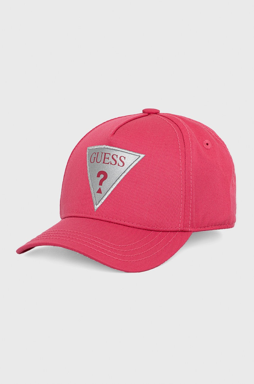 

Детска шапка Guess в розово с апликация, Розов