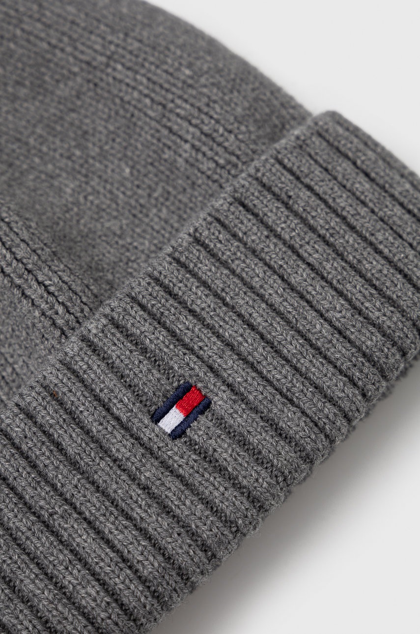 

Детская шапка Tommy Hilfiger цвет серый из толстого трикотажа хлопковая