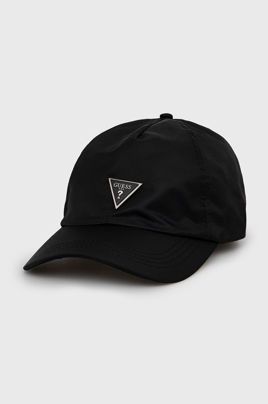 

Шапка Guess в черно с изчистен дизайн, Черен