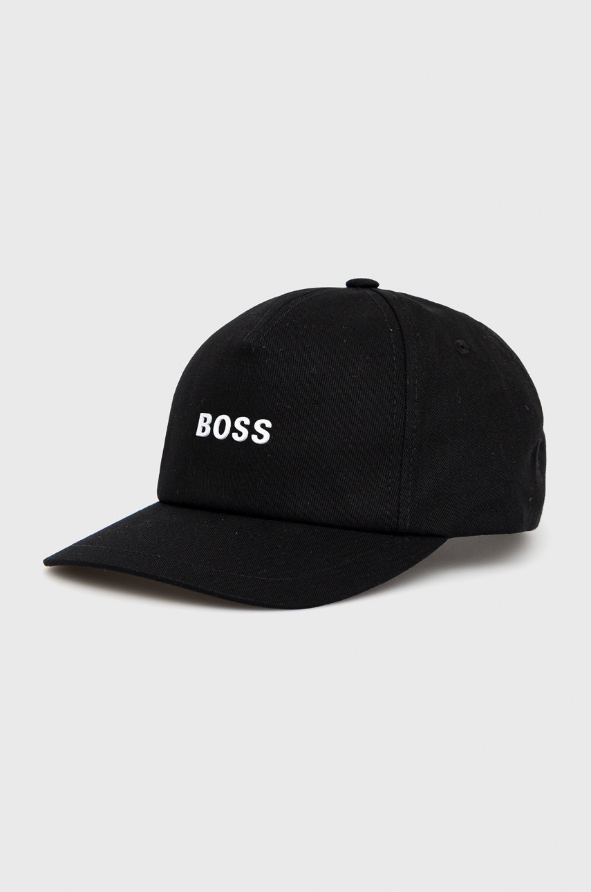 

Шапка Boss в черно с апликация, Черен
