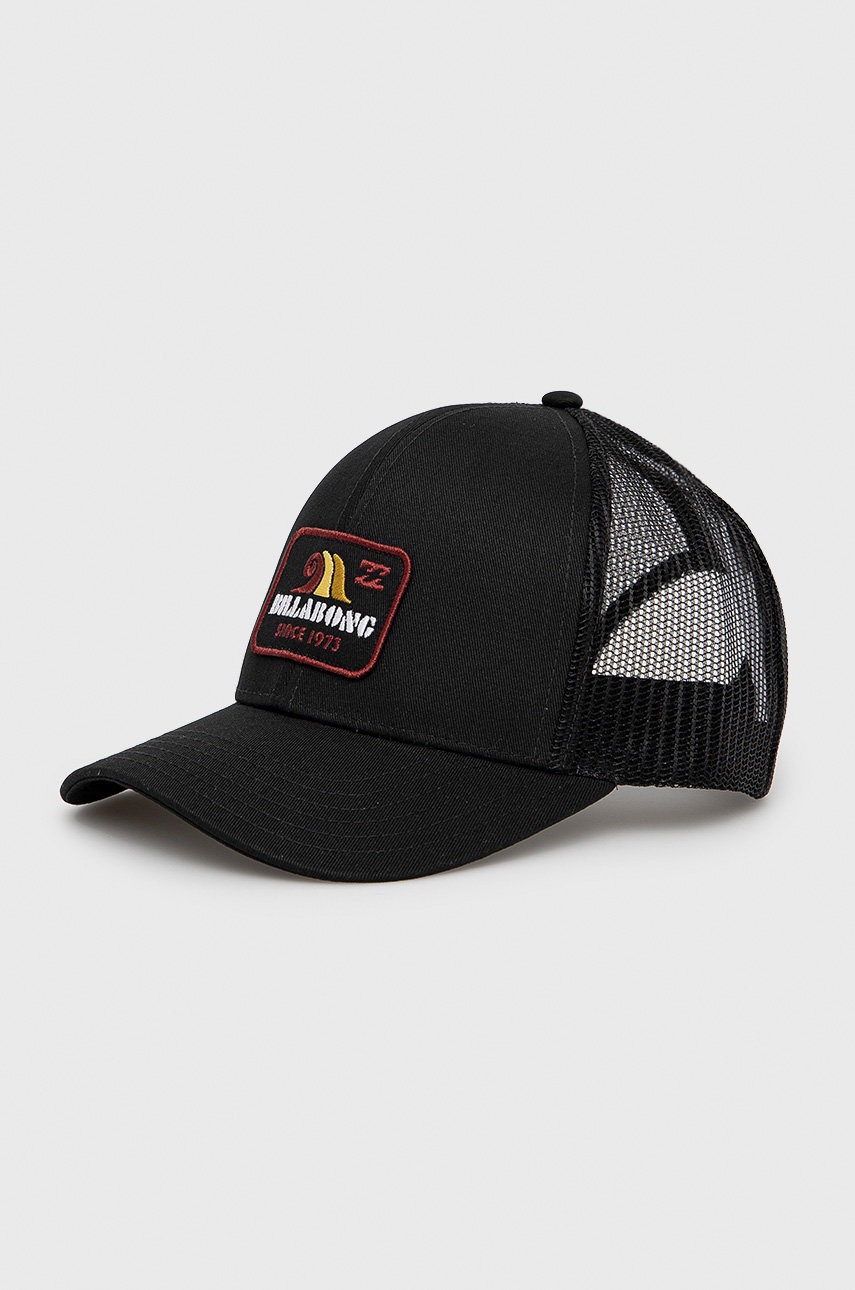 

Шапка Billabong в черно с апликация, Черен